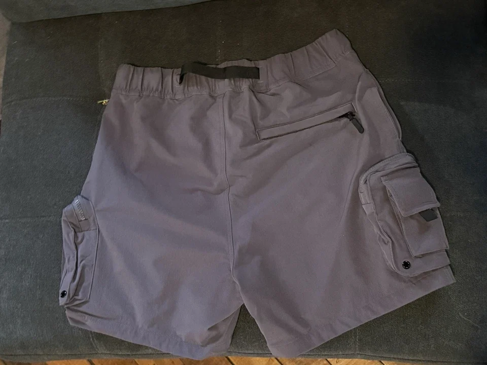 Raspberry hills Grey Cargo Shorts